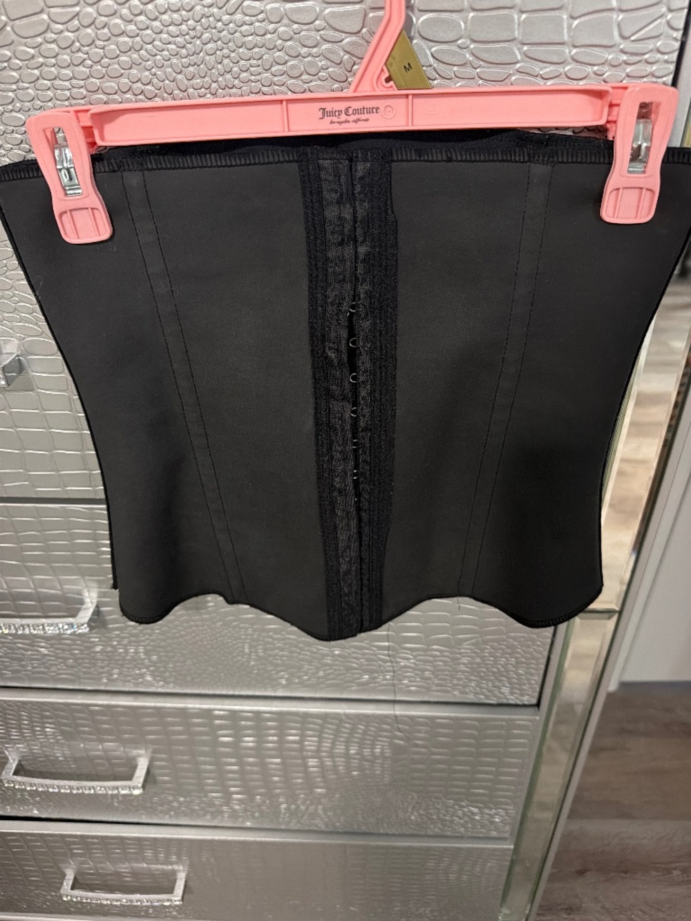 Black Brazilian waist trainer